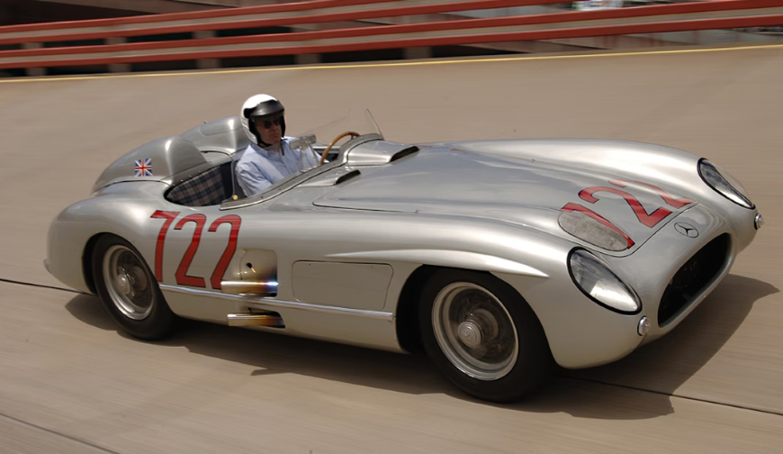 Capturing Speed | Exploring the Racing Pedigree of the Mercedes-Benz 300SLR
