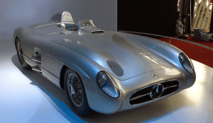 Read more about the article Mercedes-Benz 300SLR Workshop Repair Service & Maintenance Manual Download (1955)